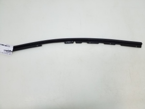 Mercedes Benz E-Class W212 (2009–2015) Kapoti muu osa A2128870098 - 3