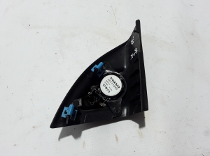 VOLVO XC70 (2007–2016) Speaker 30781065 - 2