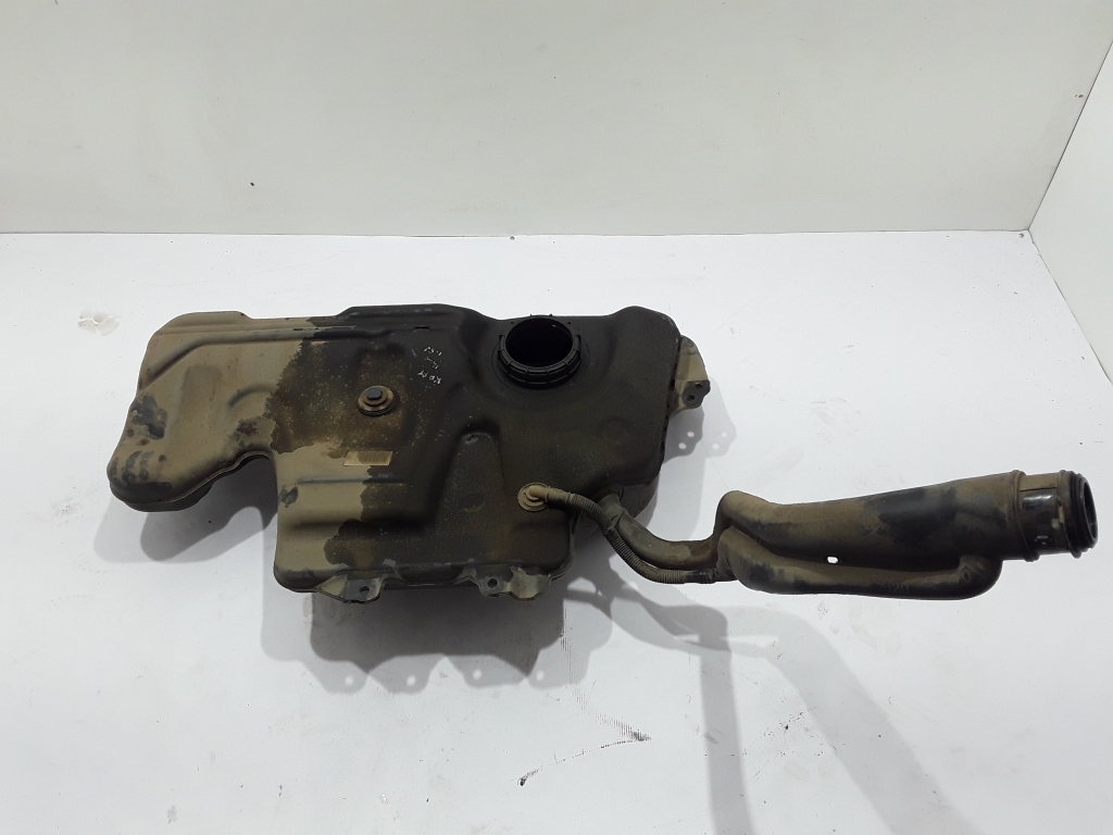 Used RENAULT Captur Fuel tank 172034081R