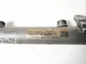 Jeep Commander (2005–2010) Common Rail Kraftstoffleitung A6420700695 - 2