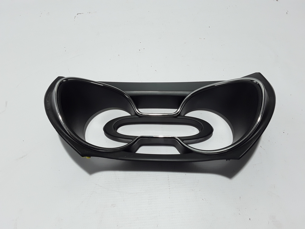 RENAULT Captur 1 generation (2013-2019) Instrument Cluster Speedometer Trim 682504768R 22388762