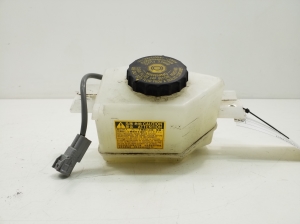   Bremsflüssigkeitsbehälter  - 4722048230 
