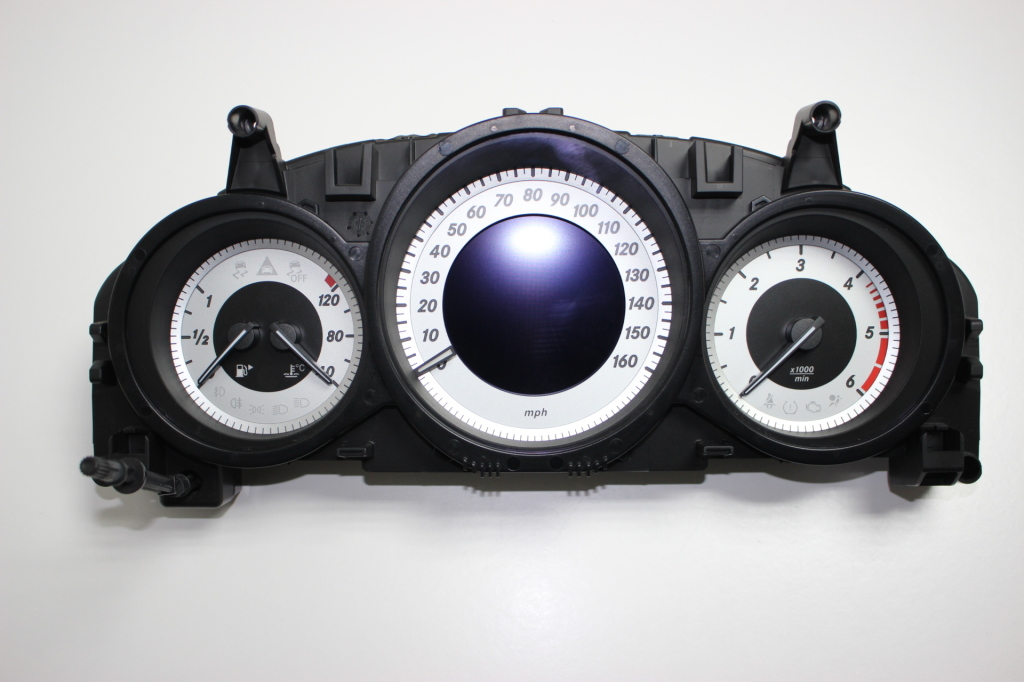 MERCEDES-BENZ C-Class W204/S204/C204 (2004-2015) Speedometer A2049004909 21911575