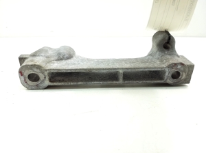 LEXUS NX (2014–2021) Motorhalter 1234126011 - 2