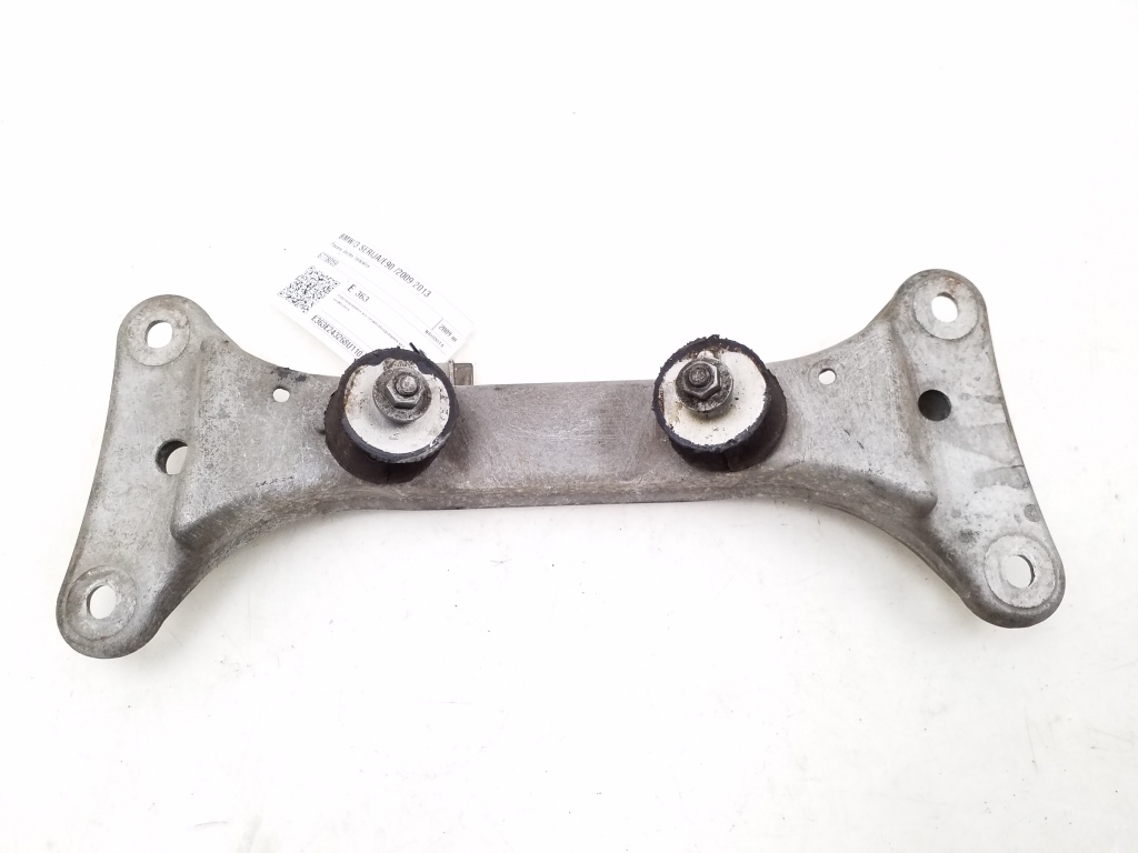 BMW 3 Series E90/E91/E92/E93 (2004-2013) Gearbox Mount Bracket 6778059 25076752