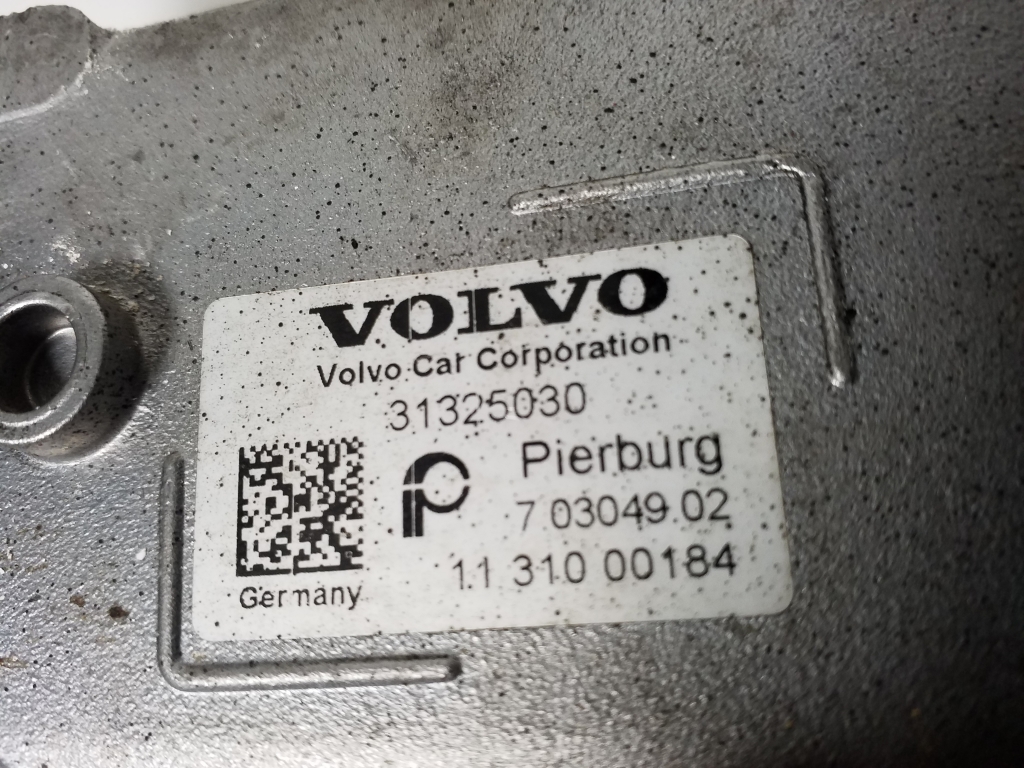 VOLVO XC60 1 generation (2008-2017) EGR køler 31325030 21914360