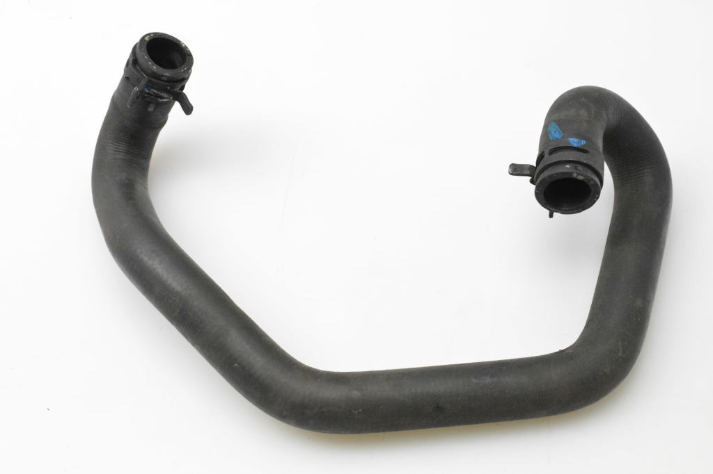 Mercedes Benz A-Class 176 (2012–2018) Schlauch A6072030182 Mercedes Benz A-Class 176 (2012–2018) Schlauch A6072030182