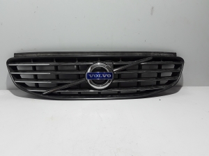  Front grille 