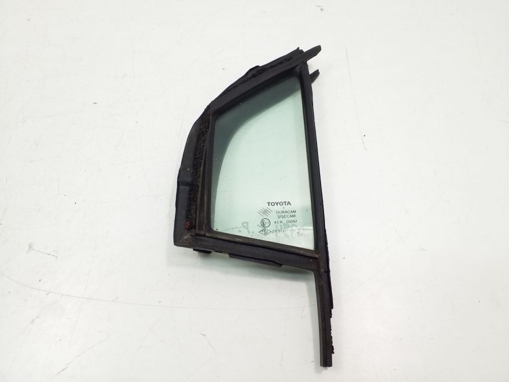 TOYOTA Yaris 2 generation (2005-2012) Фортка передней левой двери 681260D010 20415060