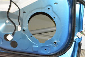 NISSAN Qashqai (2013–2021) Rear side doors and their parts - 3