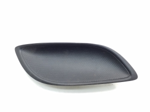   Front bumper fog lamp cover 