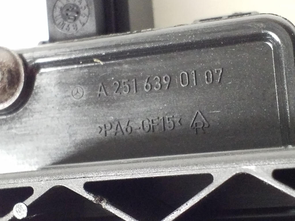 MERCEDES-BENZ GL-Class X164 (2006-2012) Kuro (degalų) bako dangtelio užraktas A2516390107 21914289
