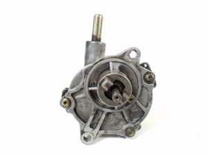 Mercedes Benz Sprinter 902 (2000–2006) Vacuum pump A6112300265 - 3