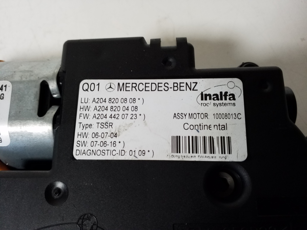 MERCEDES-BENZ C-Class W204/S204/C204 (2004-2015) Motor de trapă A2048200808 21914274