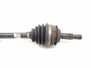 TOYOTA Yaris (2005–2011) Front drive shaft and its parts 434200D180 - 4