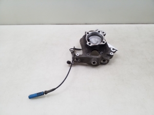 BMW 5 SERIES E60 (2003–2010) Radnabenflansch vorne ohne Lager 6760953