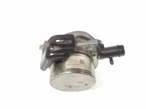 Vacuum pump - 146505272R
