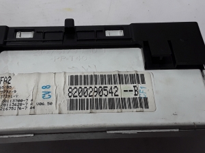 RENAULT Laguna II (2001–2007) Screen 8200290542 - 3
