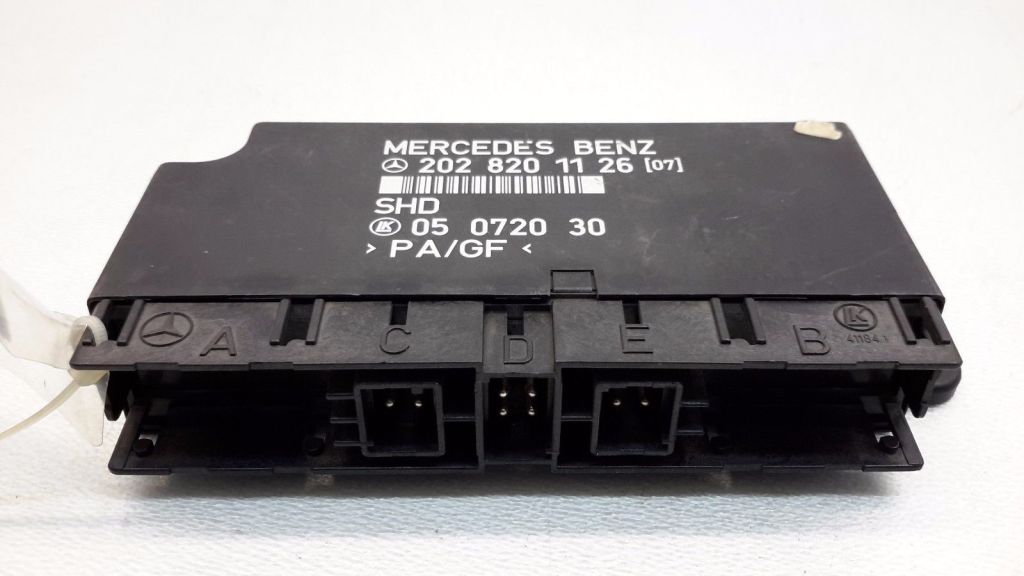 MERCEDES-BENZ C-Class W202/S202 (1993-2001) Relays A2028201126 20976340