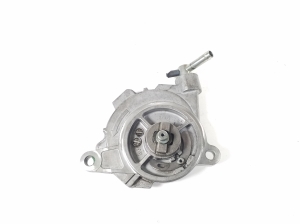  Vacuum pump 