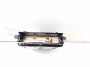 Opel Vectra C (2002–2008) Kesklukustuse juhtplokk 13111456 - 2