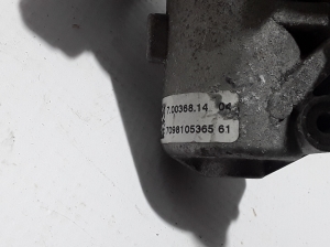  EGR valve 