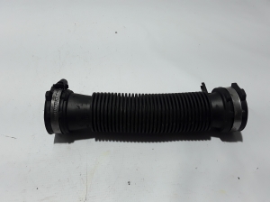  Air intake hose 