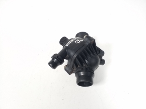 Kühlmittelthermostat - 7536655