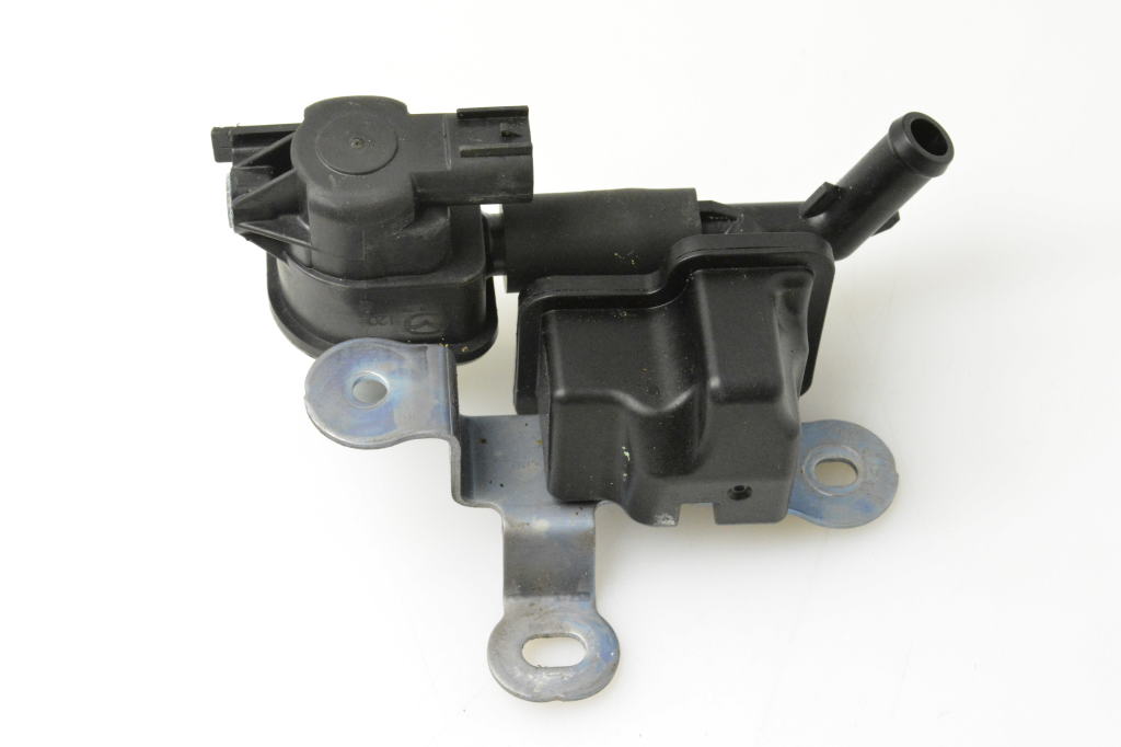 Used Mazda 3 Solenoids Pe0118751