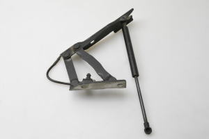 Hood hinge - 7008728