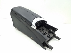 Mercedes Benz C-Class 205 (2014–2021) Keskkonsool A2056801205 - 3