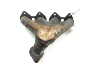   Exhaust manifold 