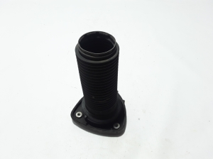  Front spring support 