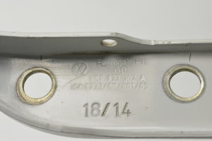 Volkswagen Polo V (2009–2017) Hood hinge 6R0823302A - 2