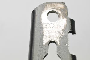  Engine cover hinge 