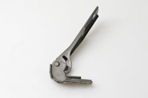 AUDI A3 8P (2003–2012) Kapoti hing 8P0823302 - 3