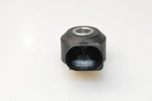AUDI A4 B9 (2015–2026) Knock sensor 030905377d - 3