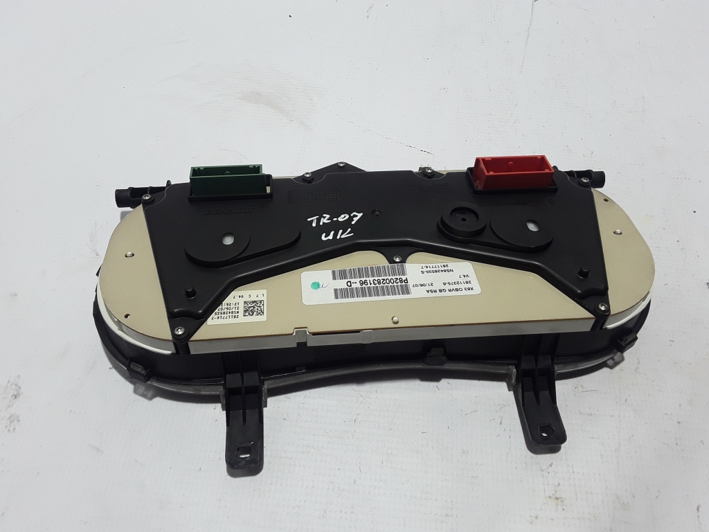 RENAULT Trafic 2 generation (2001-2015) Speedometer 8200283196 22399709