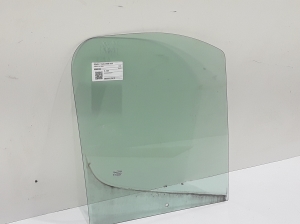   Fenster Scheibe Tür vorne  - 8200005500 
