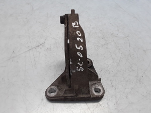 RENAULT Scenic (2003–2010) Halter der Antriebswelle vorne 8200187544 - 4