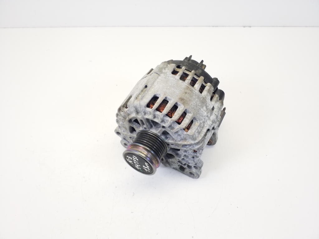 AUDI A3 8V (2012-2020) Laturi 04E903023K,04C903023K 21914936