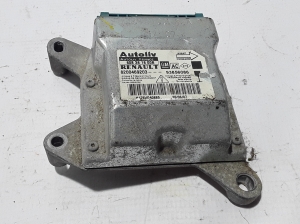 Airbagsteuergerät - 8200469203