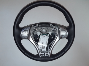  Steering wheel 