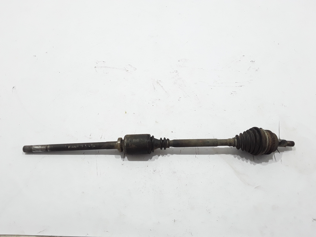 RENAULT Master Front Right Driveshaft 8200499895 22399587