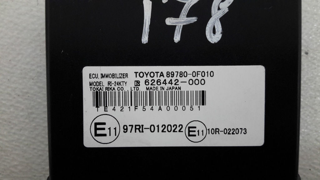 TOYOTA Corolla Verso 1 generation (2001-2009) Užvedimo komplektas 896610F010 20976286