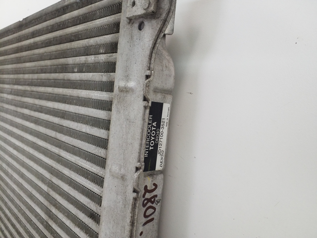 TOYOTA Verso 1 generation (2009-2015) Starpdzesētāja/interkūlera radiators 179400R040 20415674