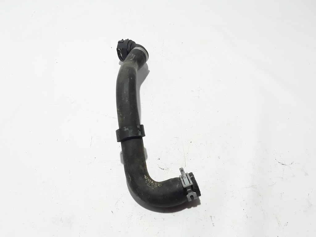 VOLVO V90 2 generation (2016-2024) Left Side Water Radiator Hose 31474845 22399561