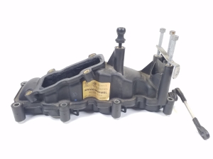  Intake manifold 