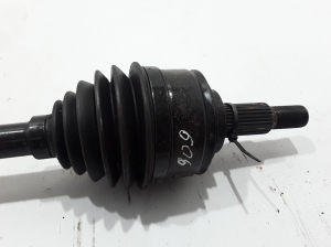 RENAULT Megane III (2008–2016) Front drive shaft and its parts 8200285909 - 3