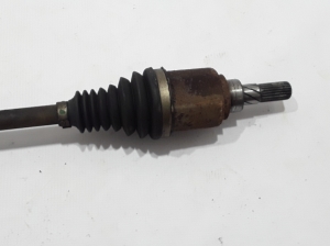 Dacia Duster (2010–2017) Tagumine veovõll ja selle osad 396004652R - 4